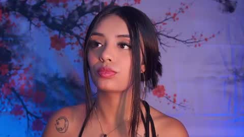 Snapshot of tiffanysander chatting on 06-27-26, 03:33 My name is Tiffany welcome online show from 06-27-26, 03:33