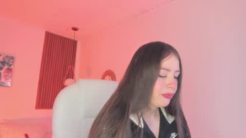 Tiffany online show from 11-21-25, 11:31