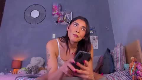                online show from 11-08-25, 07:52