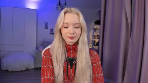 Tiffany online show from 02-08-26, 03:21