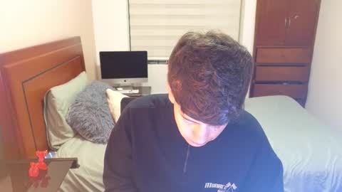 Camilo online show from 09-25-25, 11:52