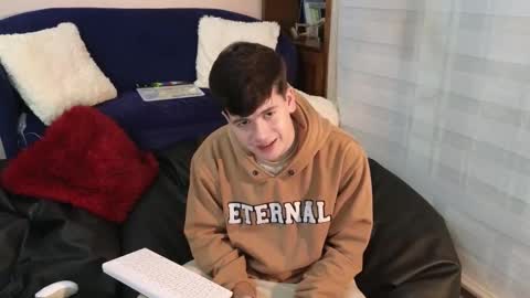 Camilo online show from 02-26-26, 01:15