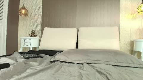 Snapshot of tiifany_baker chatting on 02-12-26, 08:42 T I F F A N Y online show from 02-12-26, 08:42