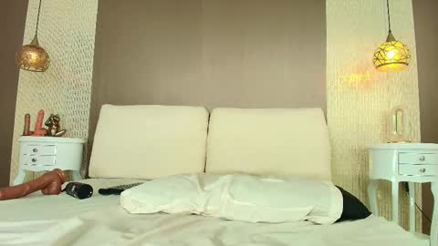 Snapshot of tiifany_baker chatting on 02-26-26, 08:57 T I F F A N Y online show from 02-26-26, 08:57