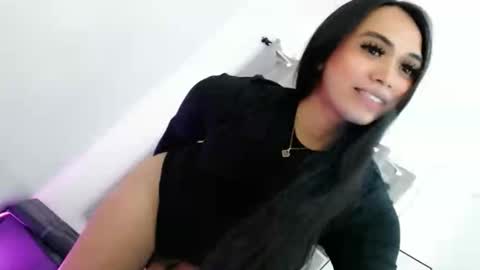 Tijana online show from 12-22-25, 04:42