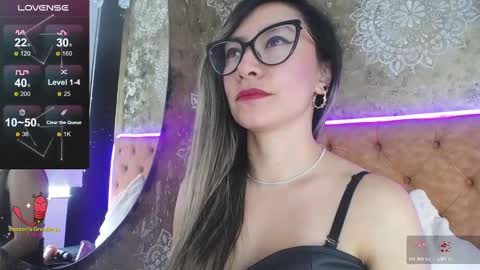 TILA TEQUILA online show from 03-03-25, 04:03