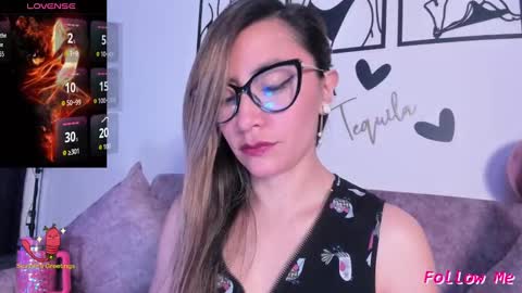 TILA TEQUILA online show from 10-06-25, 01:52