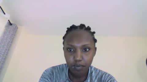 Snapshot of tilesi chatting on 10-23-25, 11:09 tilesi online show from 10-23-25, 11:09