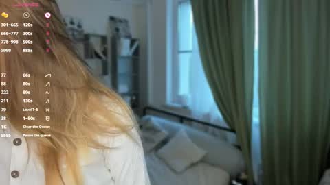 Elizabeth Elize online show from 05-08-26, 09:14