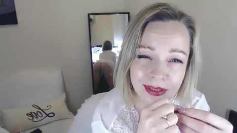 Tilly online show from 12-23-24, 09:29