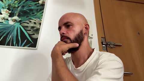 Snapshot of tim_beard chatting on 09-14-25, 12:04 Tim Beard online show from 09-14-25, 12:04