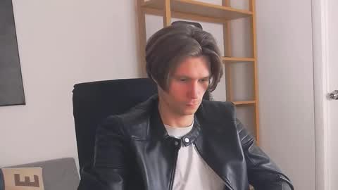 ask me online show from 12-03-25, 09:02