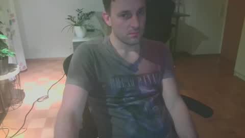 Snapshot of tima4 chatting on 01-02-25, 08:57 tima4 online show from 01-02-25, 08:57