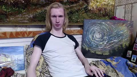 Snapshot of tima_drunk chatting on 12-23-24, 06:44 Timofey online show from 12-23-24, 06:44