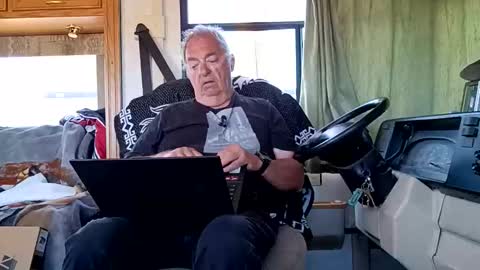Snapshot of timamanda chatting on 05-07-26, 02:55 Tim Amanda online show from 05-07-26, 02:55