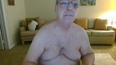 Snapshot of timealone120000 chatting on 10-08-25, 10:51 timealone120000 online show from 10-08-25, 10:51