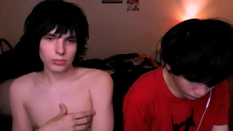 timi_moon online show from 11-04-25, 08:41