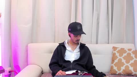 Evans  online show from 02-08-26, 04:05