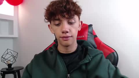 Timothy 21 years old online show from 02-10-25, 07:58