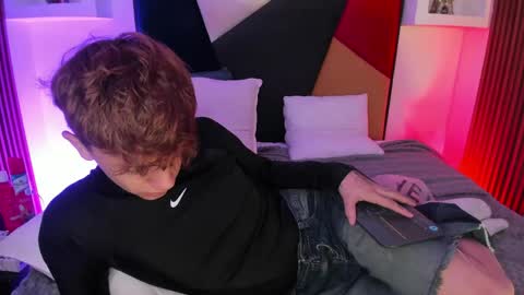 Timothy 21 years old online show from 05-25-26, 08:37