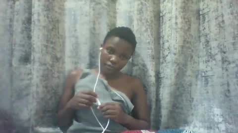 Snapshot of tina2030_1 chatting on 05-13-26, 09:33 tee online show from 05-13-26, 09:33