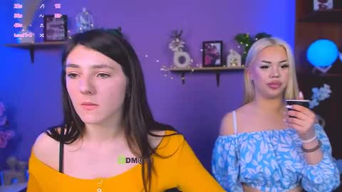 tina_golden1 online show from 04-02-26, 03:31