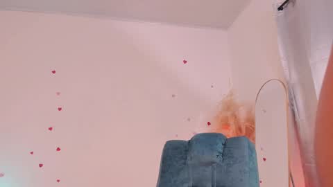 T I N A online show from 09-16-25, 04:30