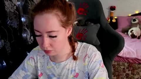 Snapshot of tinabrook chatting on 02-16-26, 04:30 Tina online show from 02-16-26, 04:30