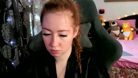 Snapshot of tinabrook chatting on 02-27-26, 04:45 Tina online show from 02-27-26, 04:45