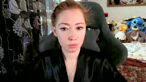 Snapshot of tinabrook chatting on 03-17-26, 04:39 Tina online show from 03-17-26, 04:39