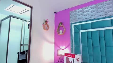 Tina online show from 03-09-26, 08:02