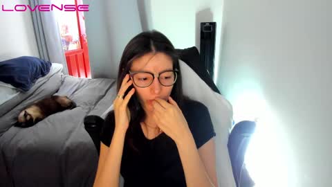 Tina online show from 02-15-25, 07:17