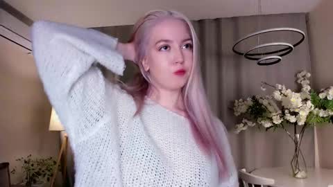 Annie online show from 10-21-25, 09:48