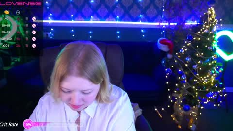 Snapshot of tinkerrbelll chatting on 01-01-25, 05:11 TinkerrBelll online show from 01-01-25, 05:11