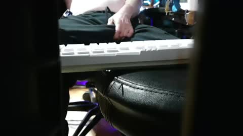 tinkertrain420 online show from 03-03-25, 09:44