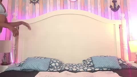 Tina online show from 09-24-25, 09:07