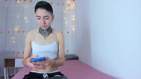 TINNY AND CANDY online show from 11-03-25, 11:55