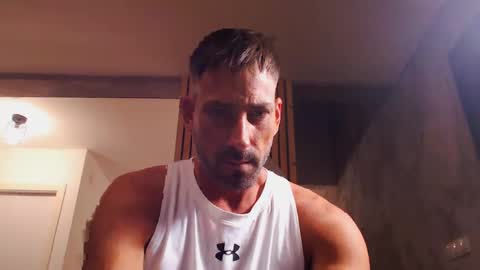 tinoclandestino online show from 01-18-25, 06:32