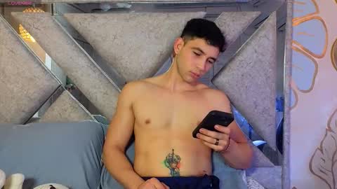 Snapshot of tinocrow chatting on 03-20-26, 02:27 TONY online show from 03-20-26, 02:27
