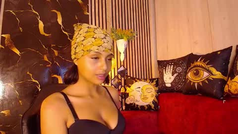 Snapshot of tiny_cherry chatting on 03-24-26, 10:15 Tiny online show from 03-24-26, 10:15