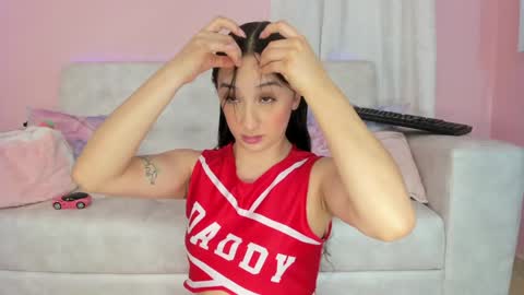 tiny_cora online show from 01-11-25, 10:51