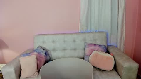 tiny_cora online show from 01-25-25, 04:46