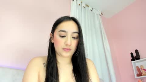 tiny_cora online show from 03-09-25, 10:41