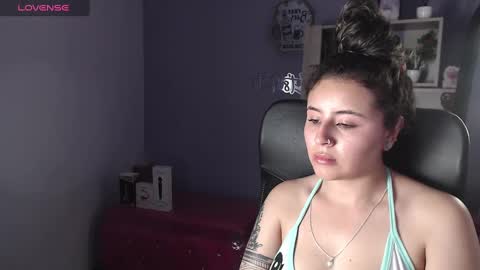 tiny online show from 03-01-25, 08:23