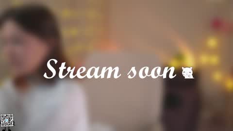 Lyssa     online show from 02-08-25, 04:14