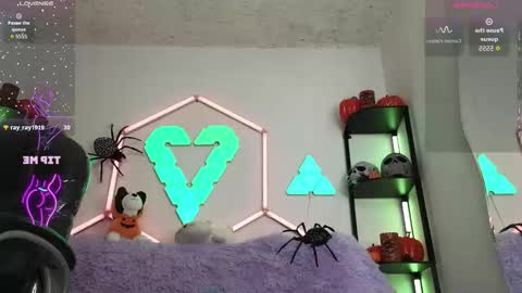 tiny_vixen_ online show from 10-02-25, 02:46