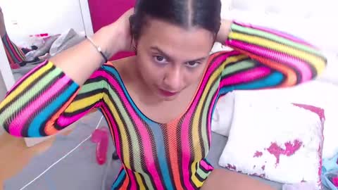 tiny_whore18 online show from 02-19-25, 02:12