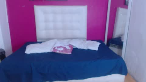 Snapshot of tiny_whore18 chatting on 02-12-26, 06:41 tiny_whore18 online show from 02-12-26, 06:41