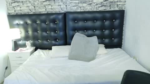 Snapshot of tiny_whore18 chatting on 03-26-26, 08:20 tiny_whore18 online show from 03-26-26, 08:20