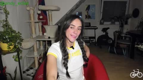 Tiny online show from 01-17-26, 06:40